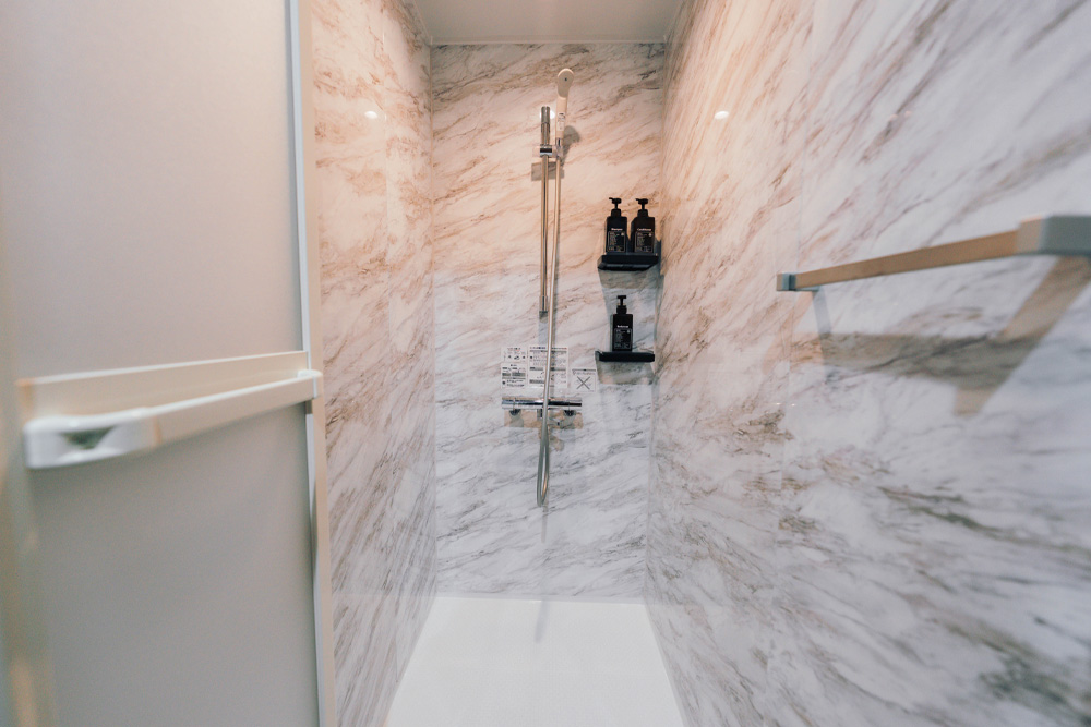 24時間フィットネスジム 御堂筋本町駅から徒歩１分 FitnessGym 999